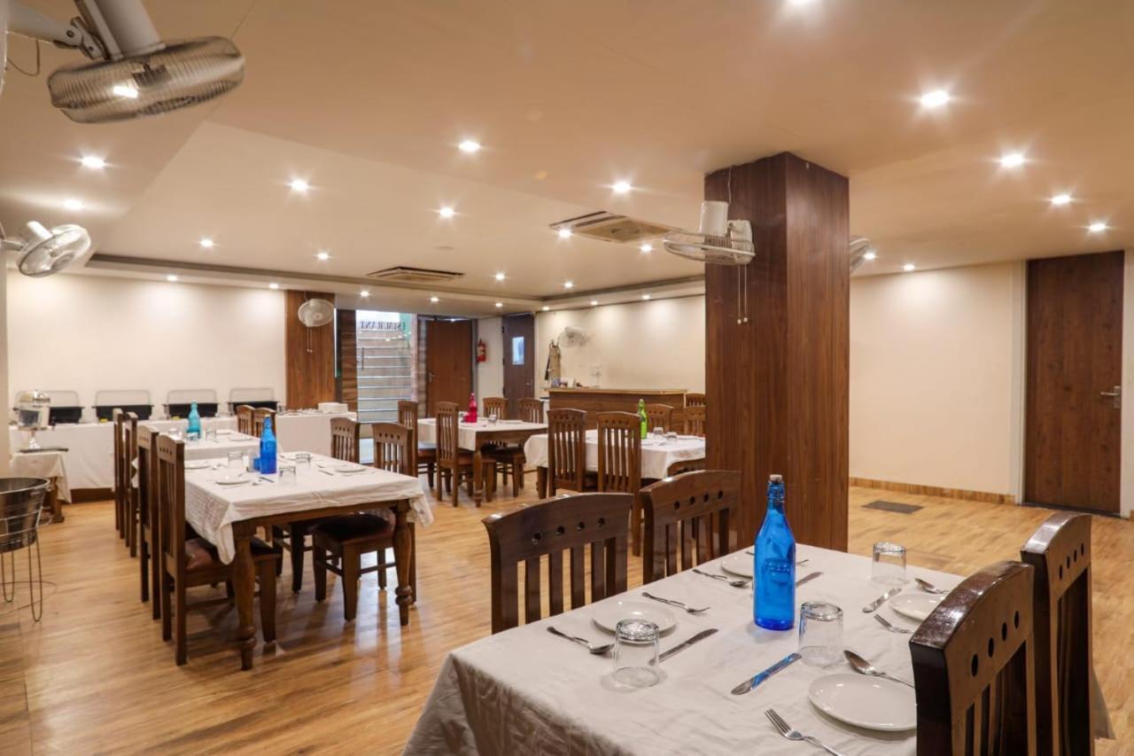 Vinsober Pride Inn Rishikesh Bagian luar foto